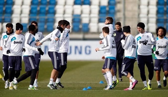 已经吸引了 已经吸引了