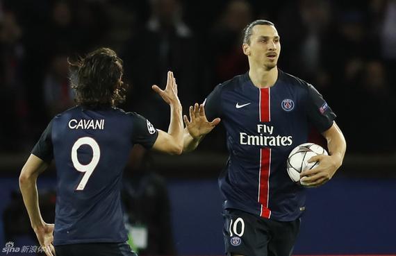 连串的猛烈 连串的猛烈